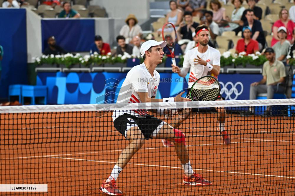 Paris 2024 - Tennis - Murray And Evans v Vligen And Gille