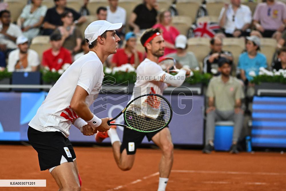Paris 2024 - Tennis - Murray And Evans v Vligen And Gille