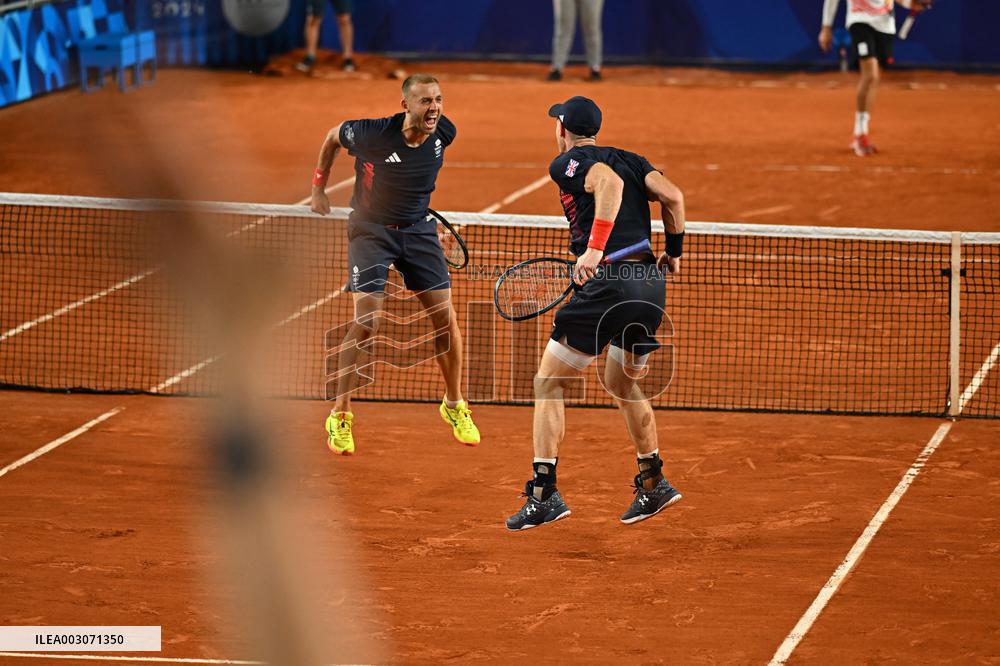 Paris 2024 - Tennis - Murray And Evans v Vligen And Gille