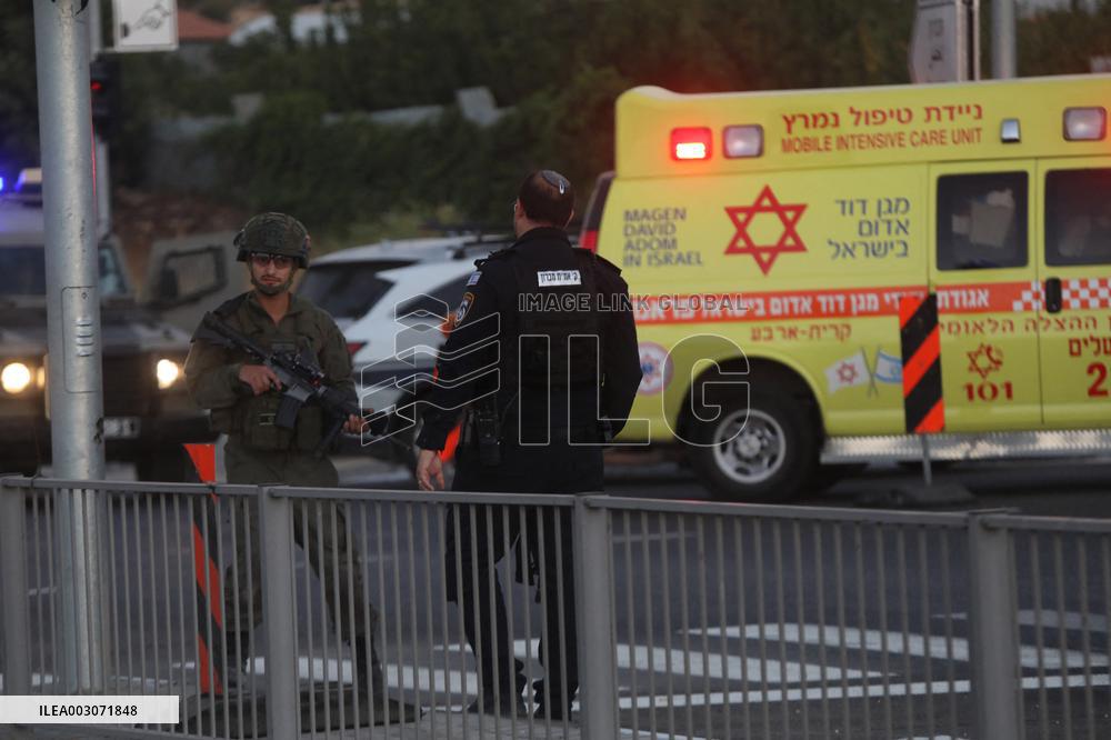 MIDEAST-WEST BANK-HEBRON-ISRAEL-GUNFIRE