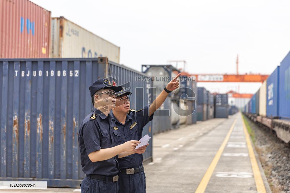 CHINA-CHONGQING-LOGISTICS HUB-OPENING UP (CN)