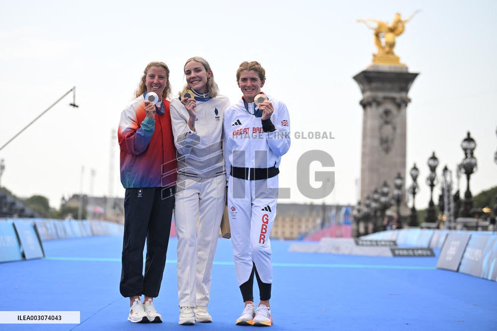 Paris 2024 - Women’s Triathlon Medal Ceremony