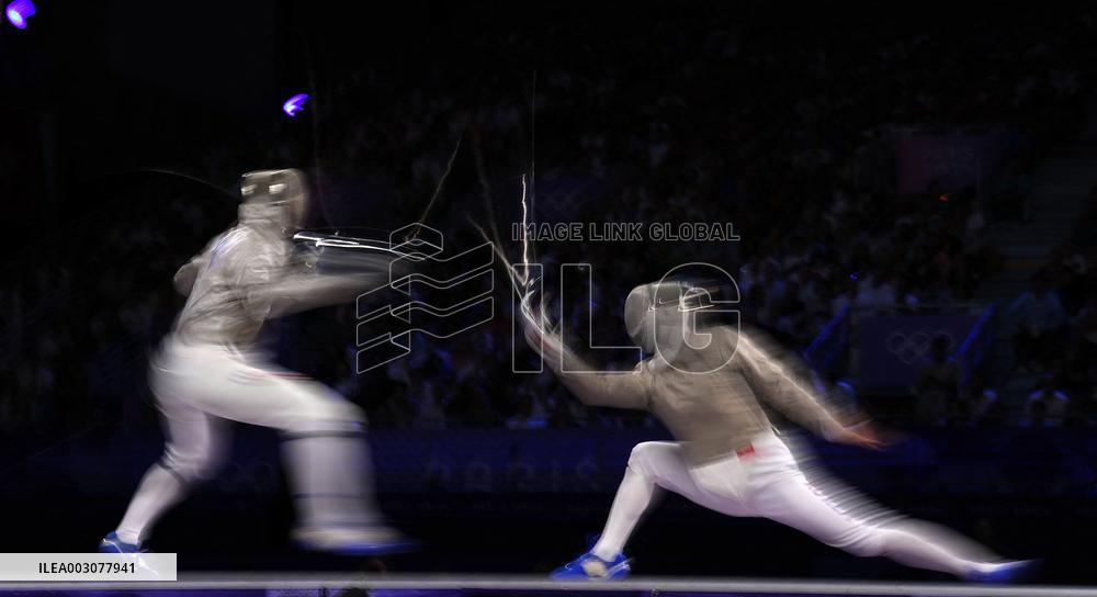 (PARIS2024) FRANCE-PARIS-OLY-FENCING