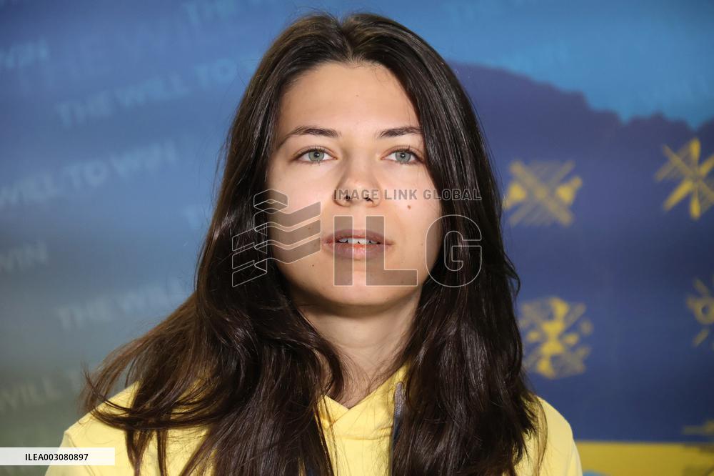 Ukrainian fencers return from Paris 2024 Olympics