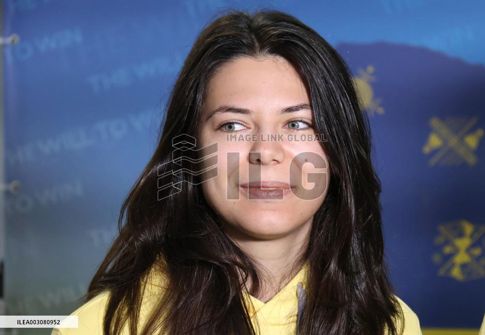 Ukrainian fencers return from Paris 2024 Olympics