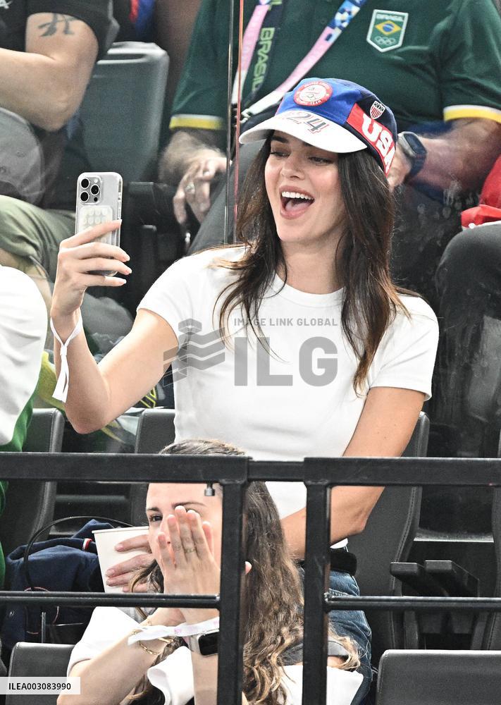 Paris 2024 - Kendall Jenner At Gymnastic