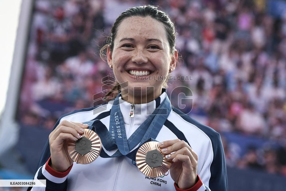 Paris 2024 - Fans welcome medalists at the Parc des Champions in Paris FA