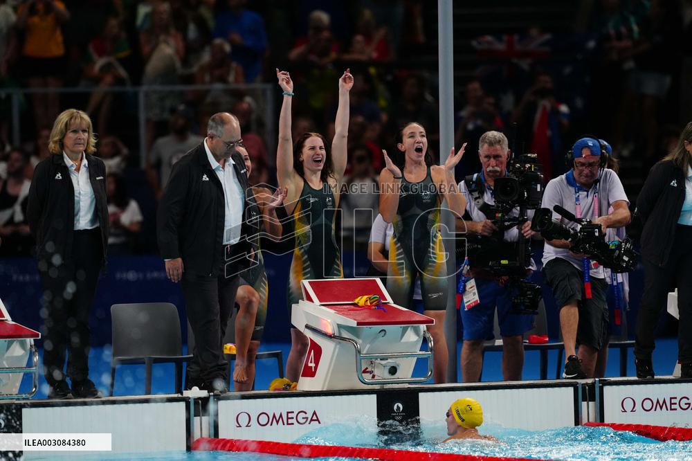 Paris 2024 - 4x200m Freestyle Relay - Team Australia Wins Gold