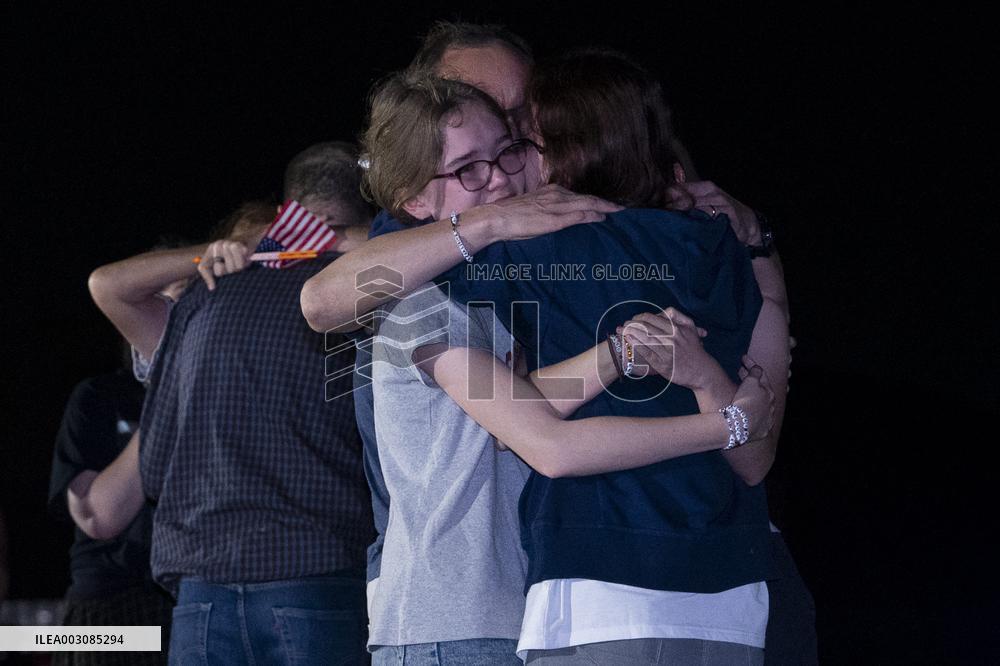 Biden Greets Freed US Prisoners After Swap Deal - Washington