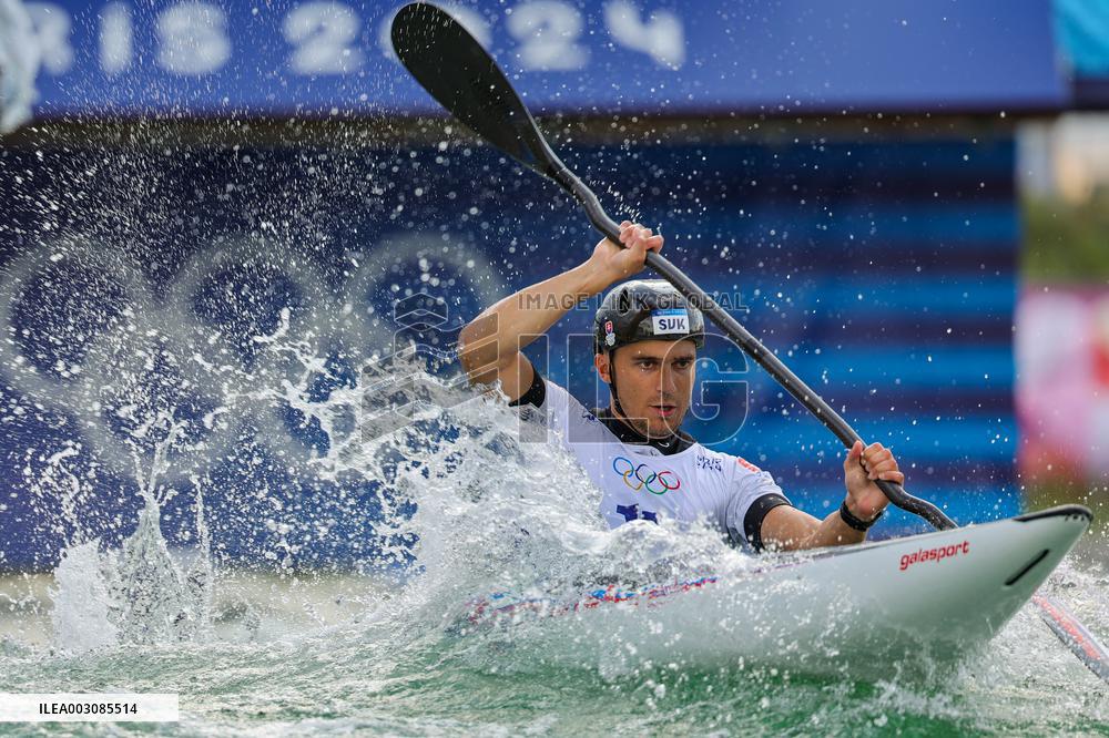 Paris 2024 - Italy’s De Gennaro Takes Gold In The Men’s Kayak Single