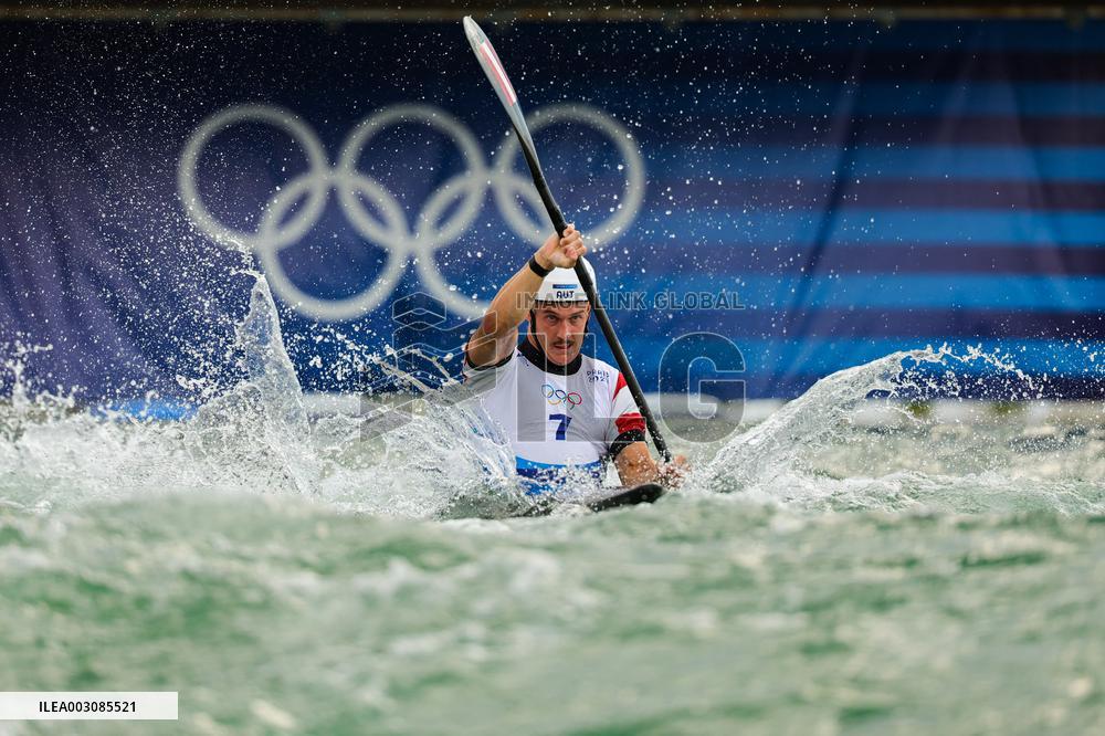Paris 2024 - Italy’s De Gennaro Takes Gold In The Men’s Kayak Single