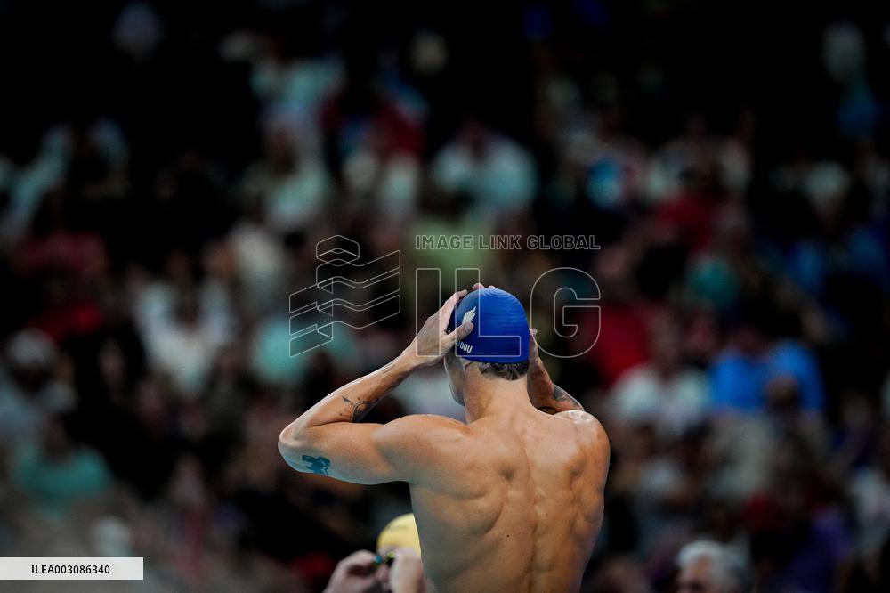 Paris 2024 - 50m Freestyle - Florent Manaudou Competes