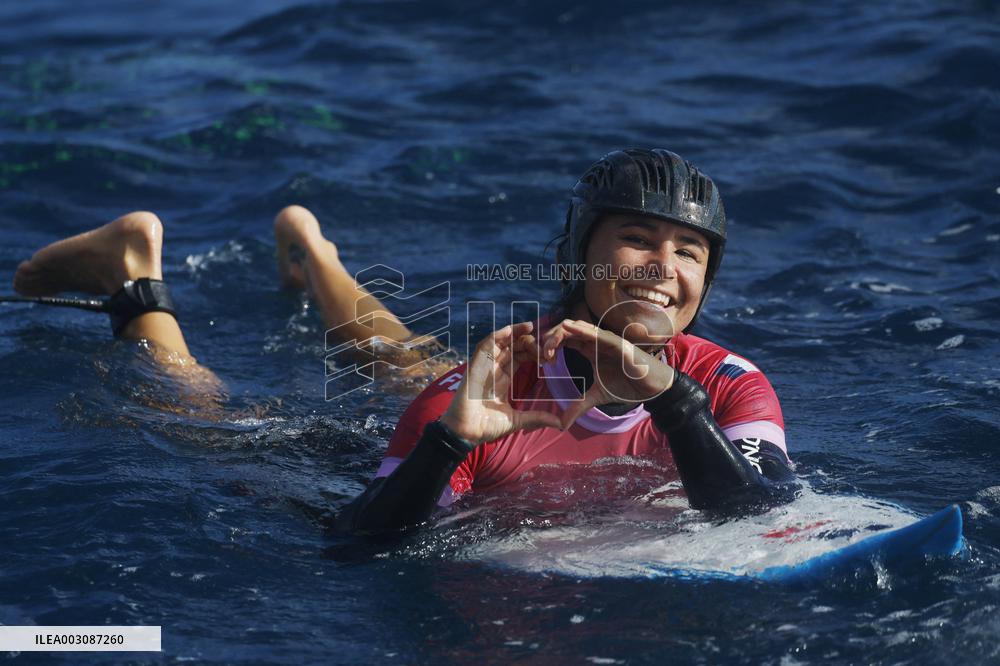 (PARIS2024)FRENCH POLYNESIA-TAHITI-OLY-SURFING