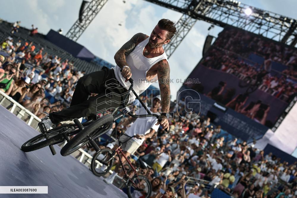 Paris 2024 - Bicycle riders performance at the Parc des Champions in Paris FA