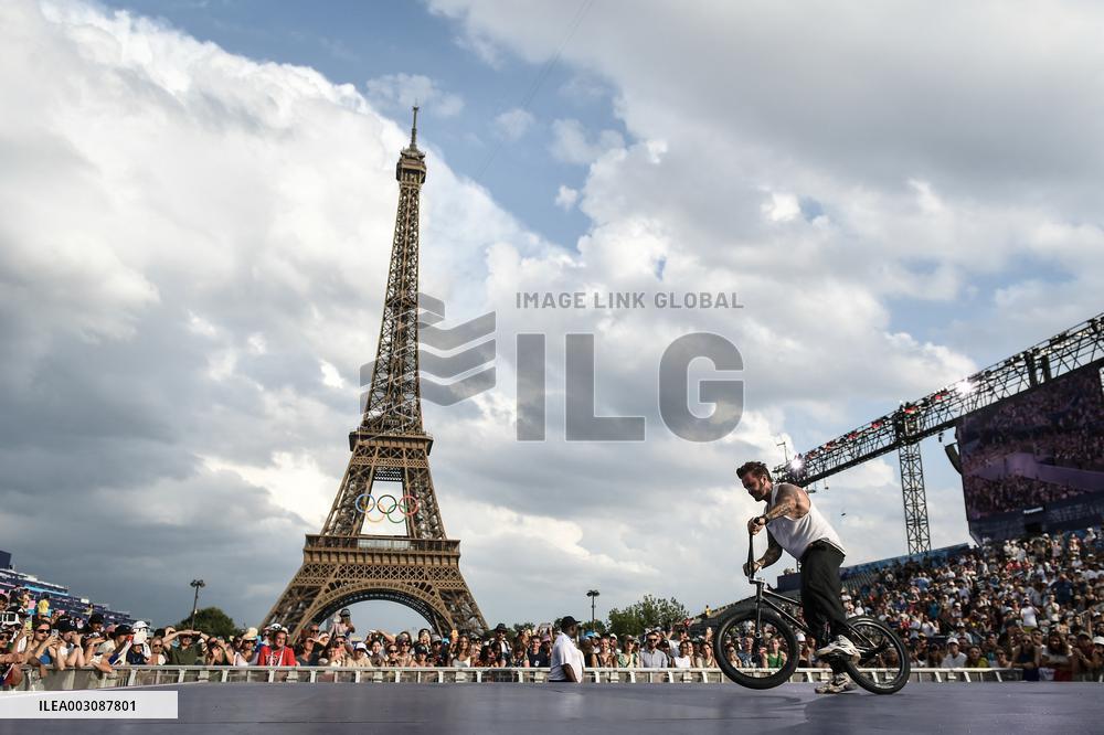 Paris 2024 - Bicycle riders performance at the Parc des Champions in Paris FA