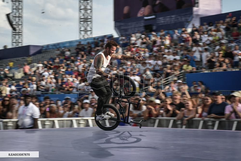 Paris 2024 - Bicycle riders performance at the Parc des Champions in Paris FA