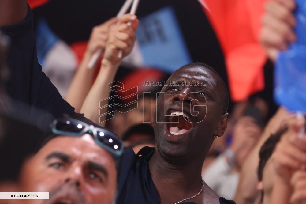 Paris 2024 - Omar Sy And Tony Estanguet Celebrate At Judo Event