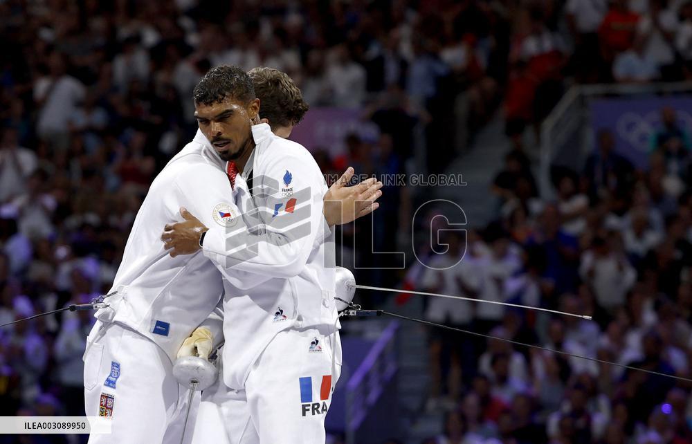 (PARIS2024) FRANCE-PARIS-OLY-FENCING