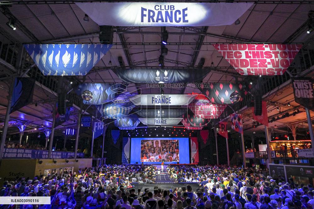 Supporters during Teddy Riner's Victory in Final at Club France