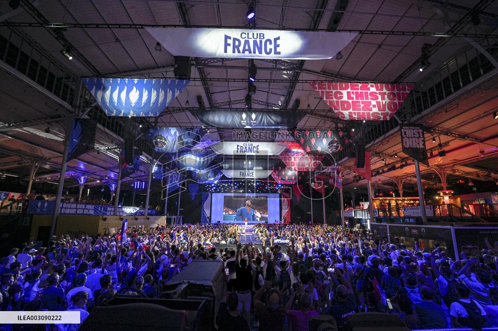 Supporters during Teddy Riner's Victory in Final at Club France