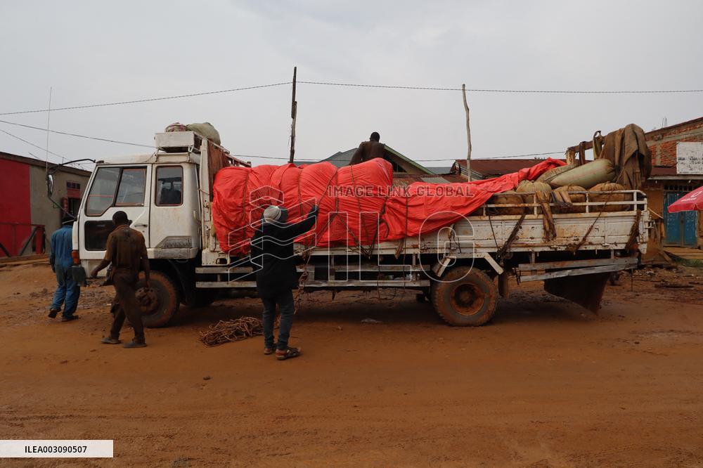 FILE-DR CONGO-CANTINE-FRESH FIGHTING