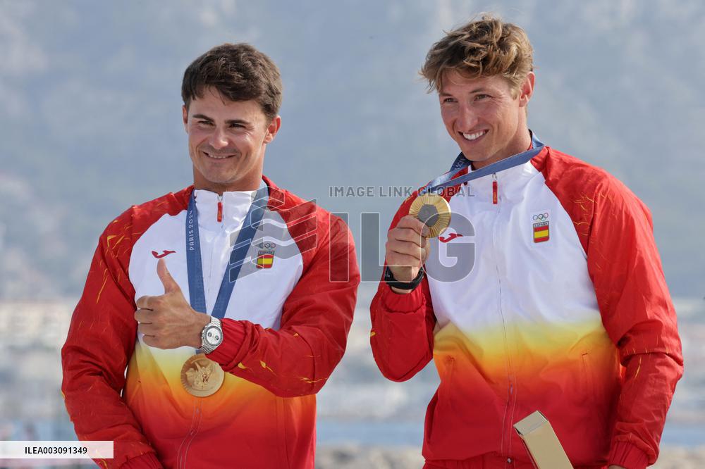 Paris 2024 - Men's Skiff 49Erfx Class Medal Race - Team Spain Wins Gold