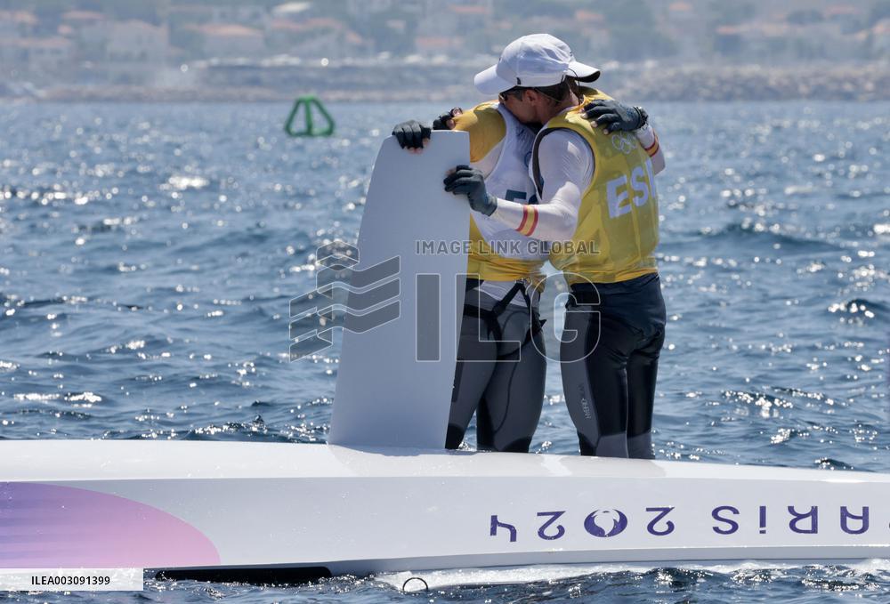 Paris 2024 - Men's Skiff 49Erfx Class Medal Race - Team Spain Wins Gold