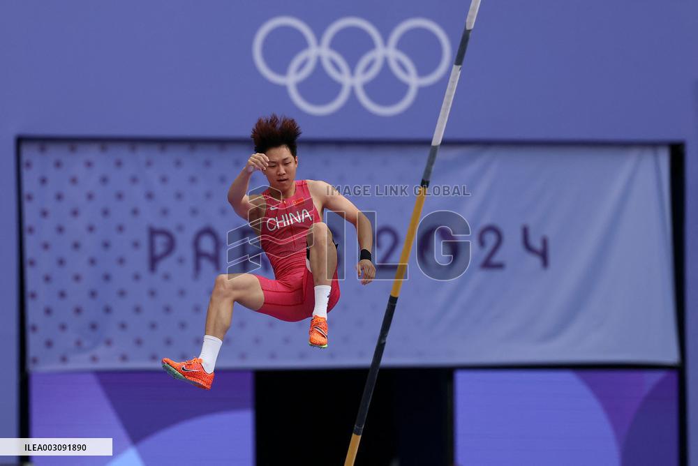 (PARIS2024) FRANCE-PARIS-OLY-ATHLETICS-POLE VALUT-MEN