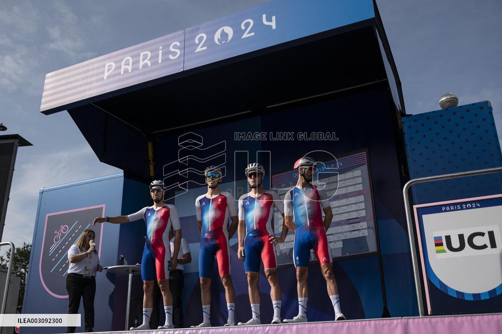 Paris 2024 -  Olympics cycling Race  (men)