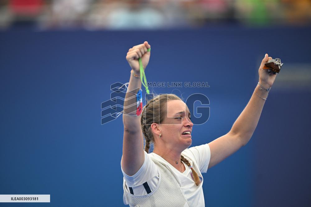 Paris 2024 - Lisa Barbelin of Team France wins bronze medal Archery
