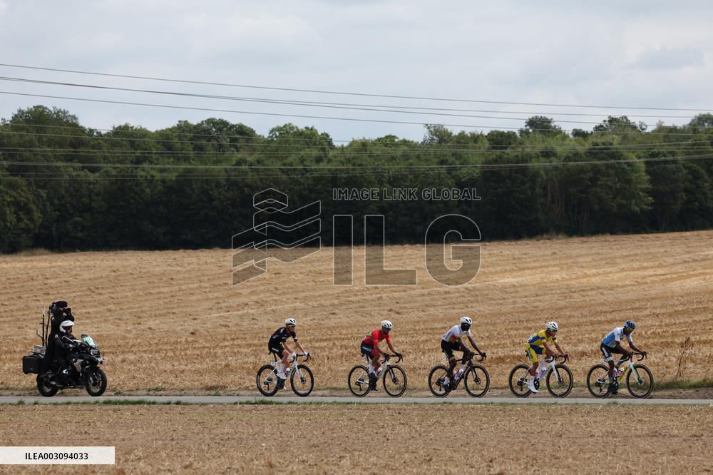 (PARIS2024)FRANCE-PARIS-OLY-CYCLING ROAD