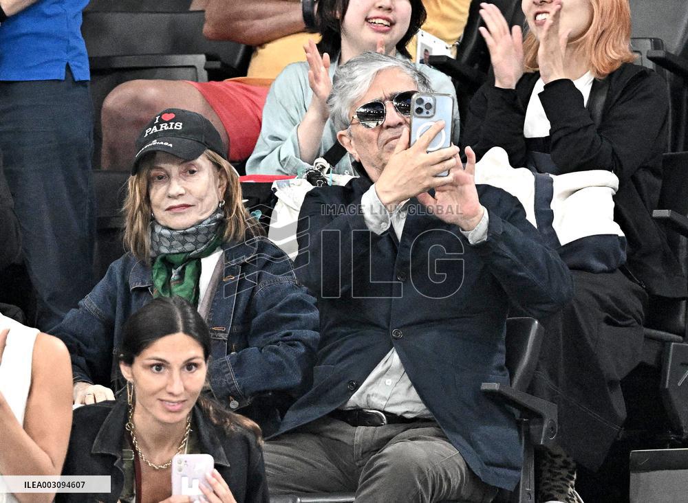 Paris 2024 - Gymnastic - Isabelle Huppert In The Stands