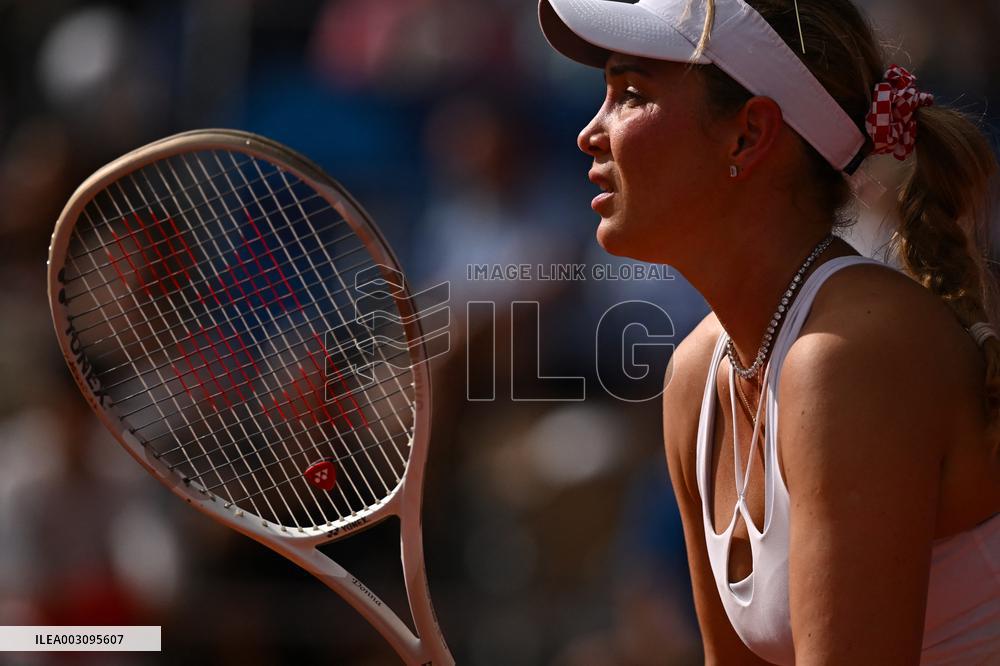 Paris 2024 - Tennis - Qinwen Zheng Wins Gold