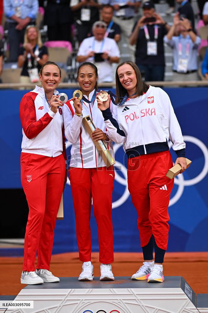 Paris 2024 - Tennis - Qinwen Zheng Wins Gold