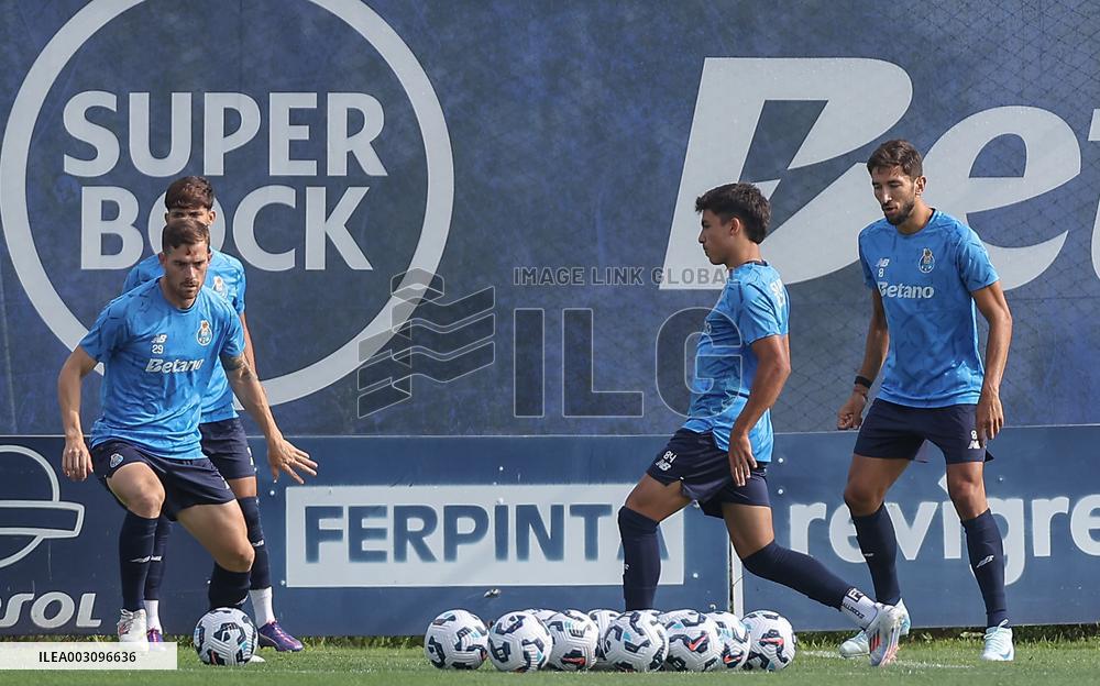 FC Porto training