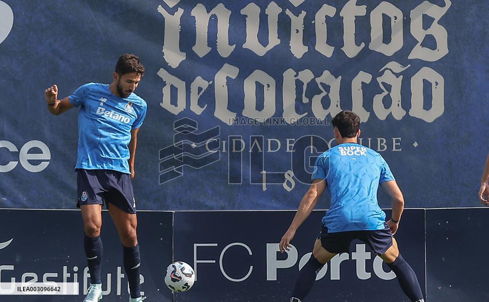 FC Porto training