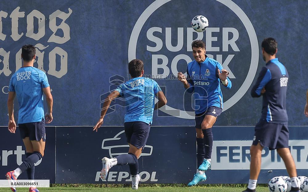 FC Porto training