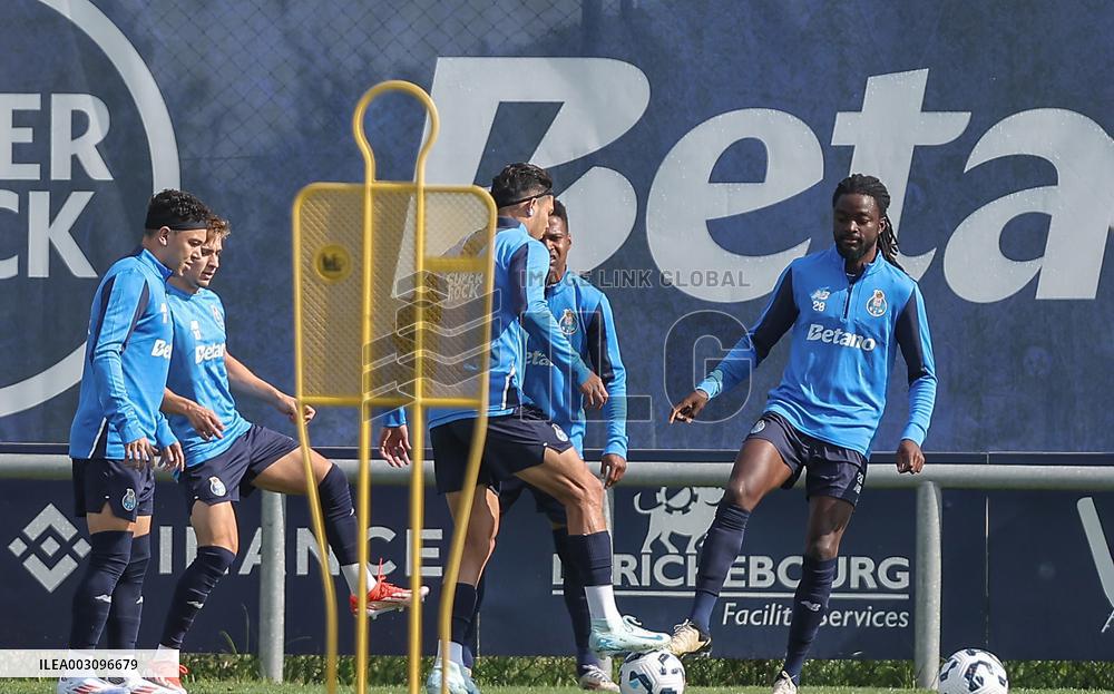 FC Porto training