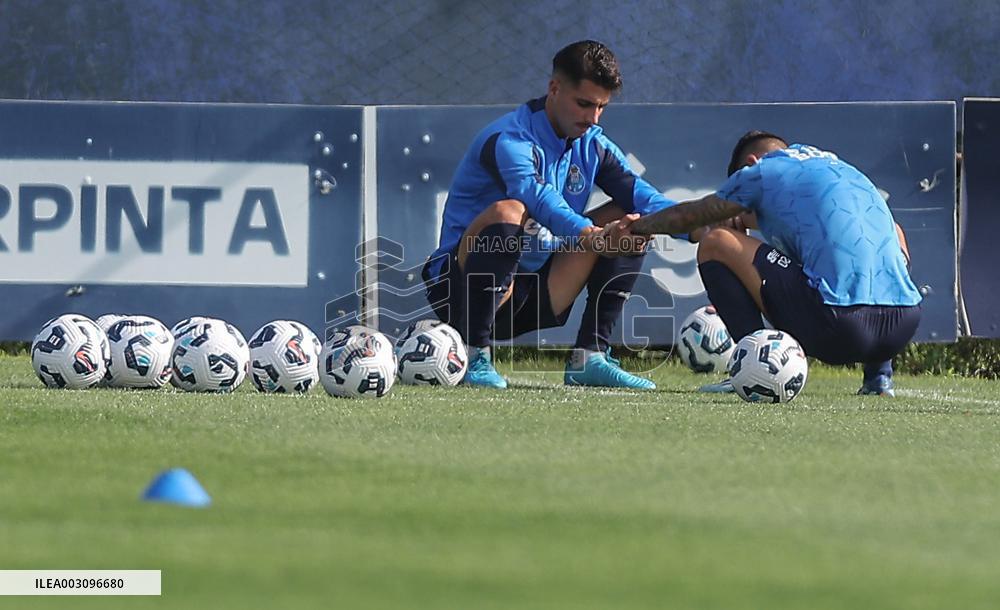 FC Porto training
