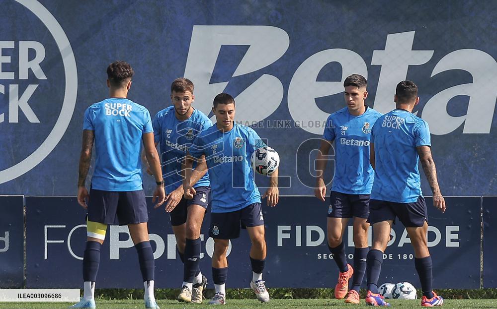 FC Porto training