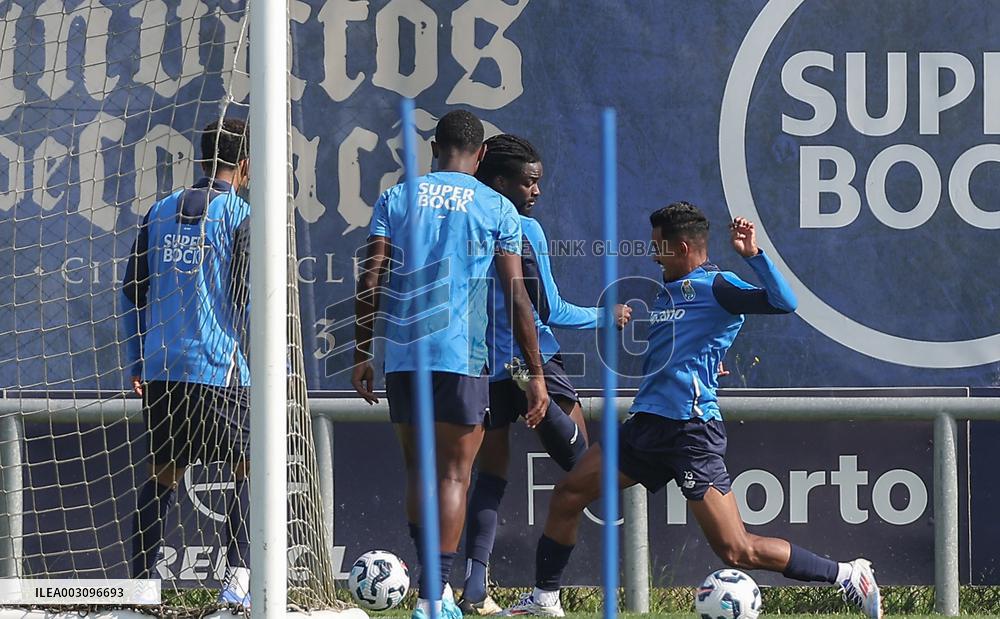 FC Porto training