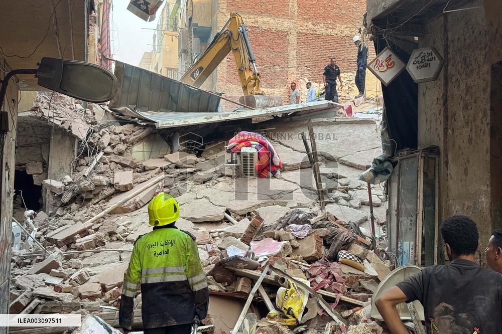 EGYPT-CAIRO-BUILDING COLLAPSE