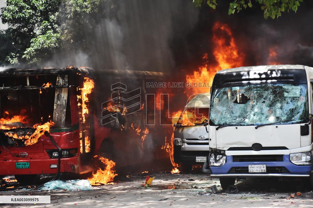 Death toll in new anti-government protests rises to 24 - Bangladesh