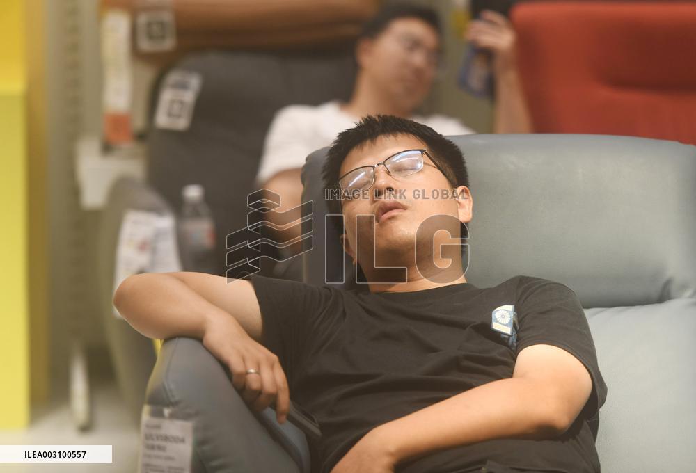 High Temperutaue Hit Hangzhou