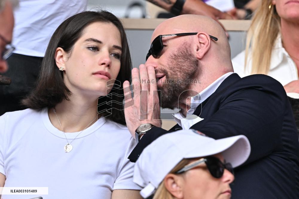 Paris 2024 - John Travolta And Ella Blue Travolta At Tennis Final