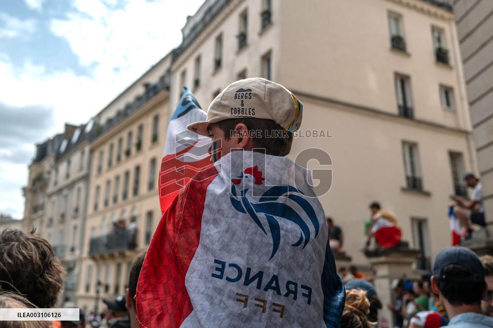 Paris 2024 - Fans Cheer During The Men's Road Race