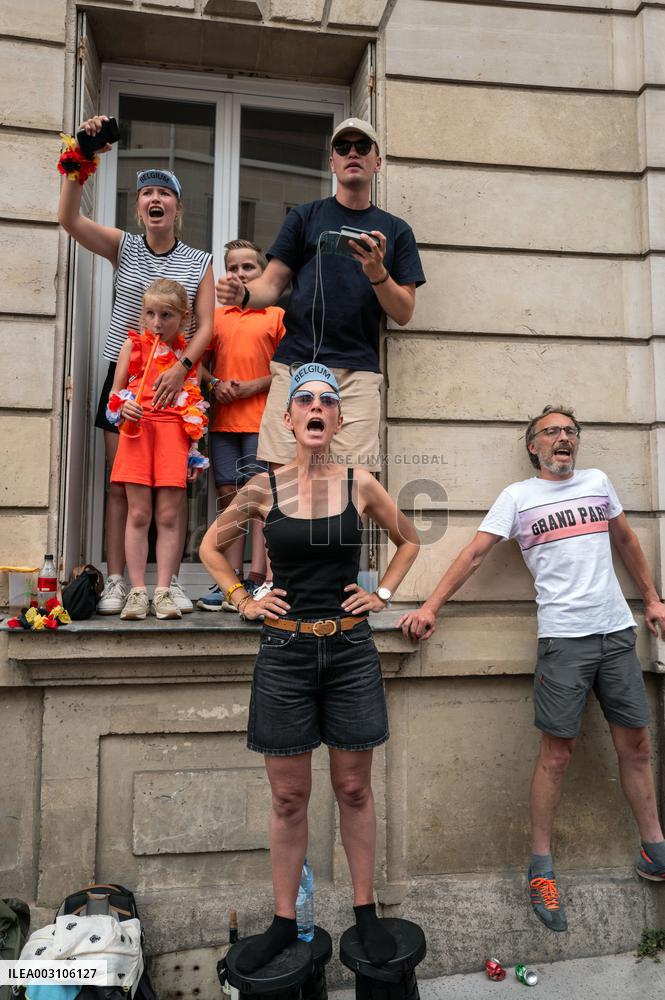 Paris 2024 - Fans Cheer During The Men's Road Race
