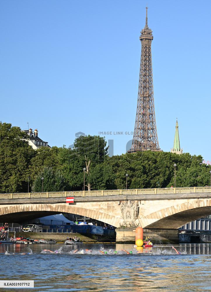 Paris 2024 - Mixed Relay Triathlon Illustrations