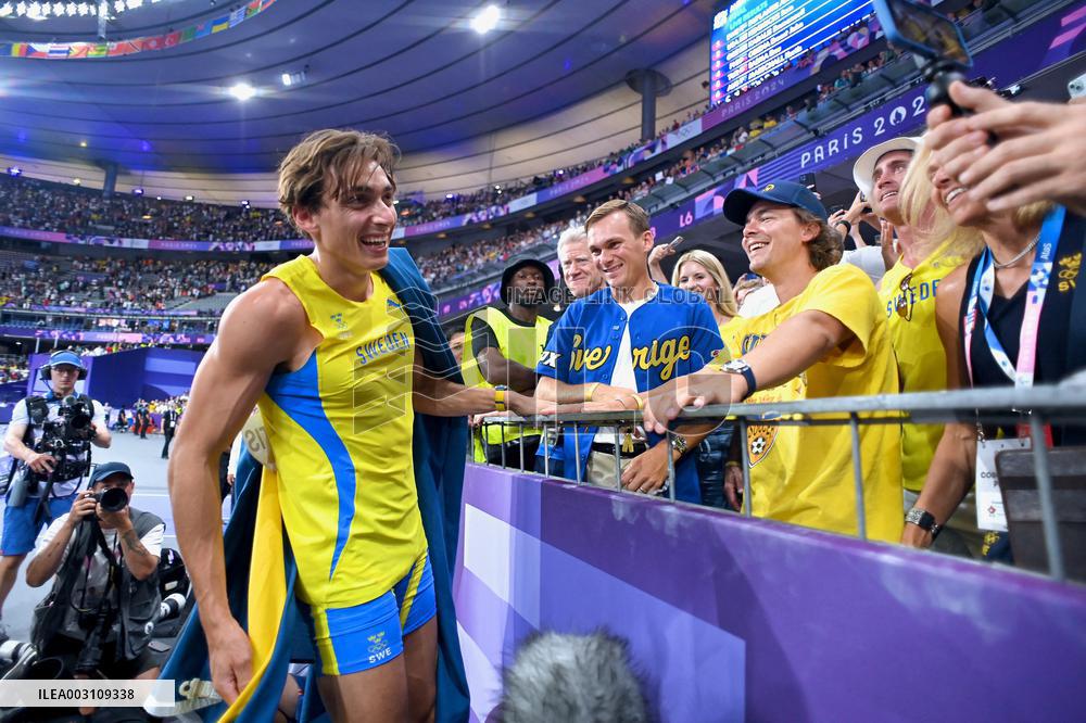 Paris 2024 - Pole Vault - Armand Duplantis Wins Gold By Setting New WR