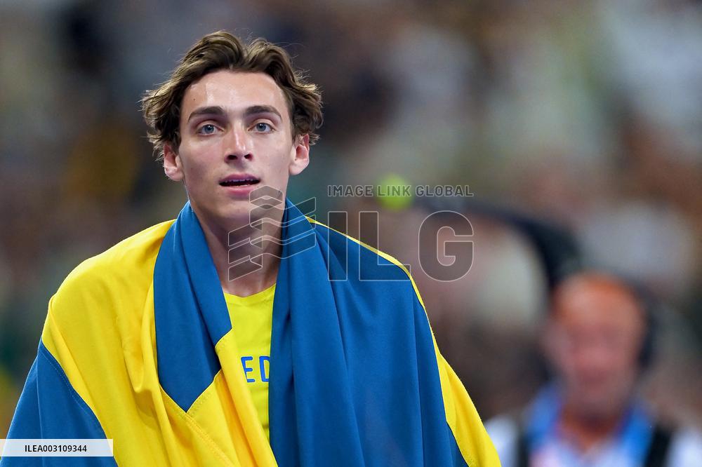 Paris 2024 - Pole Vault - Armand Duplantis Wins Gold By Setting New WR